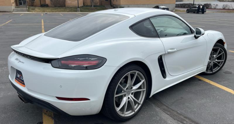 Porsche 718 Cayman Coupe 2018