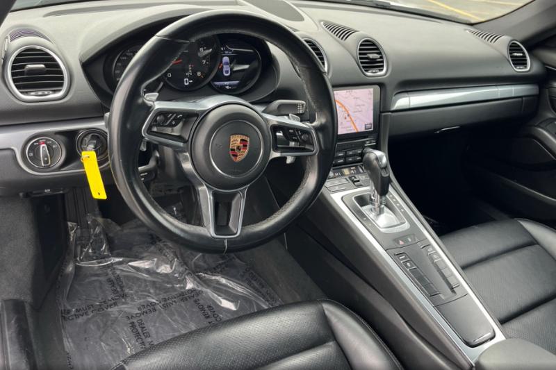 Porsche 718 Cayman Coupe 2018