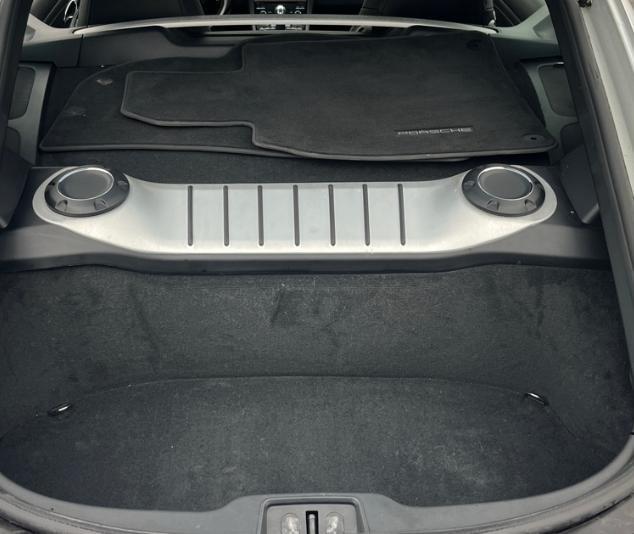 Porsche 718 Cayman Coupe 2018