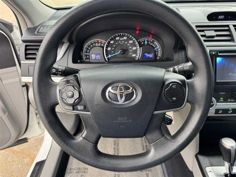 Toyota Camry LE 2012