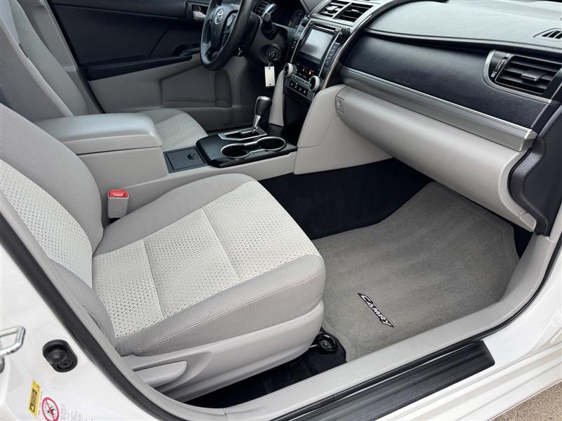 Toyota Camry LE 2012