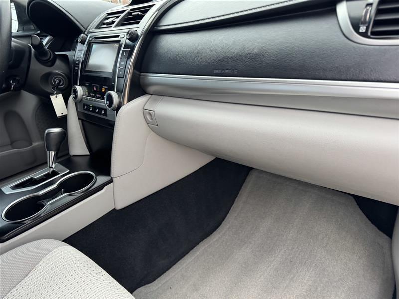 Toyota Camry LE 2012