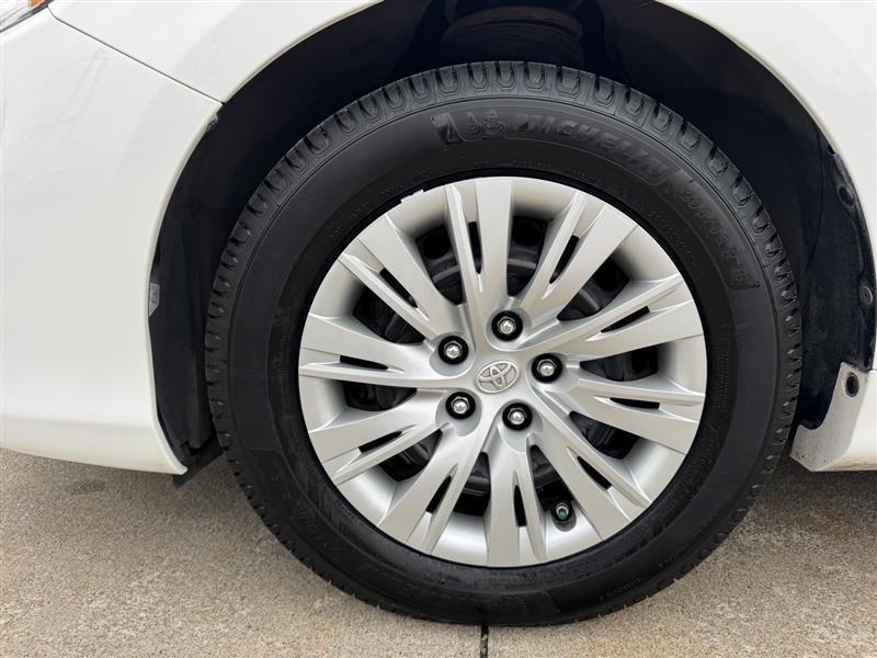 Toyota Camry LE 2012