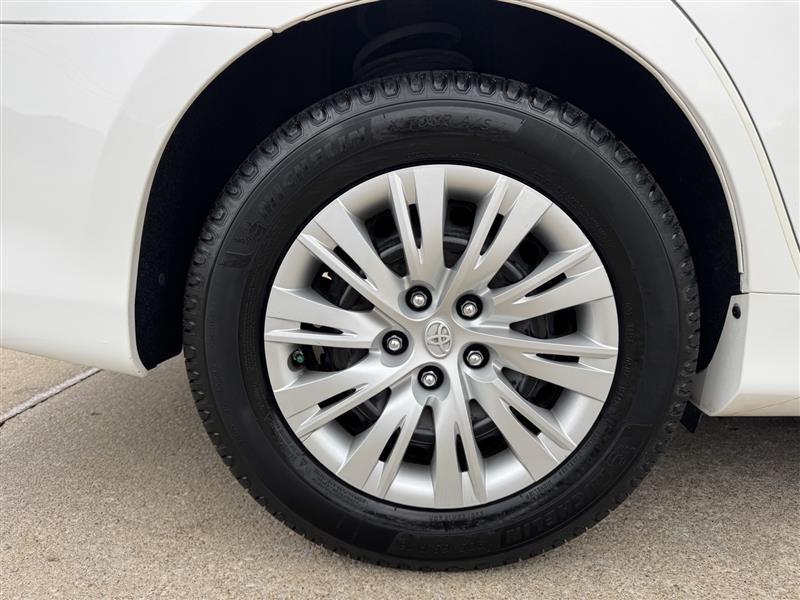 Toyota Camry LE 2012