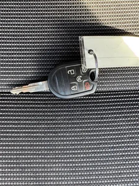 Ford Taurus SEL 2014