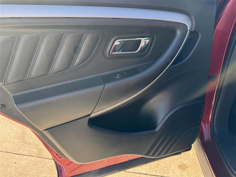 Ford Taurus SEL 2014