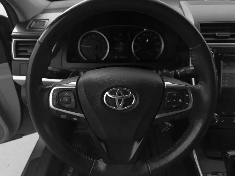 Toyota Camry SE 2017