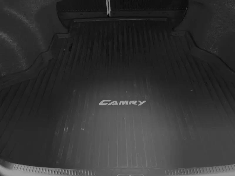 Toyota Camry SE 2017