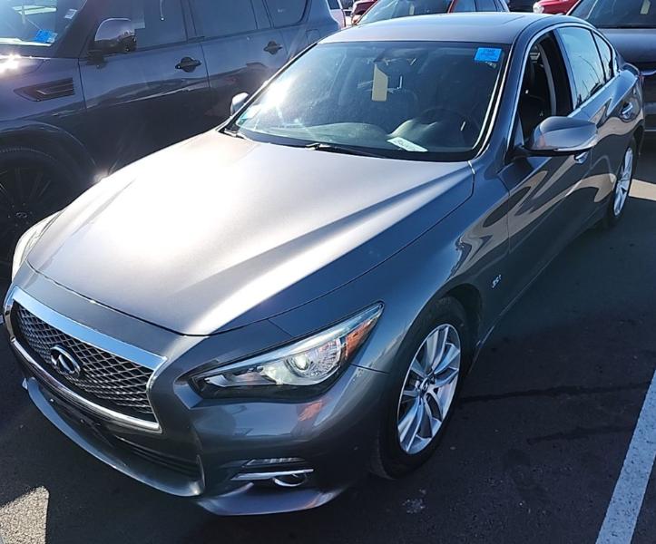 Infiniti Q50 Premium 4D Sedan AWD 3.0t 2016