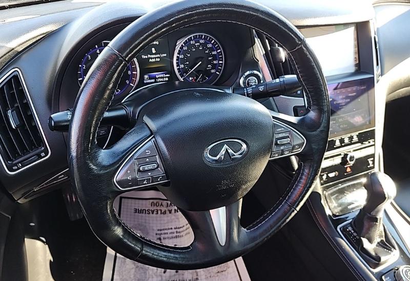 Infiniti Q50 Premium 4D Sedan AWD 3.0t 2016