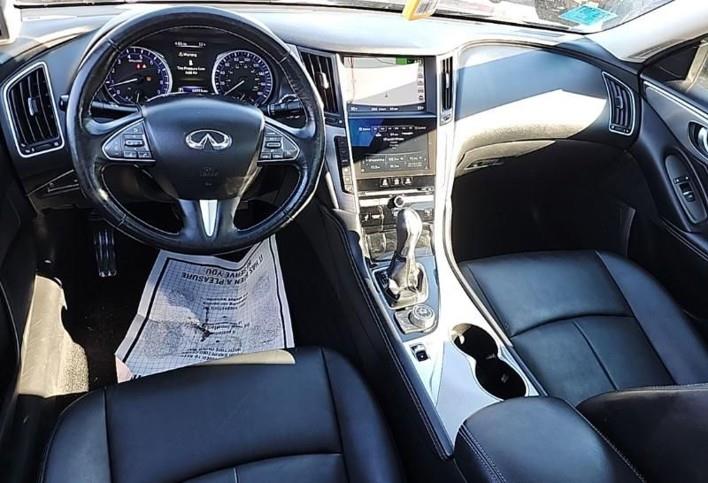 Infiniti Q50 Premium 4D Sedan AWD 3.0t 2016