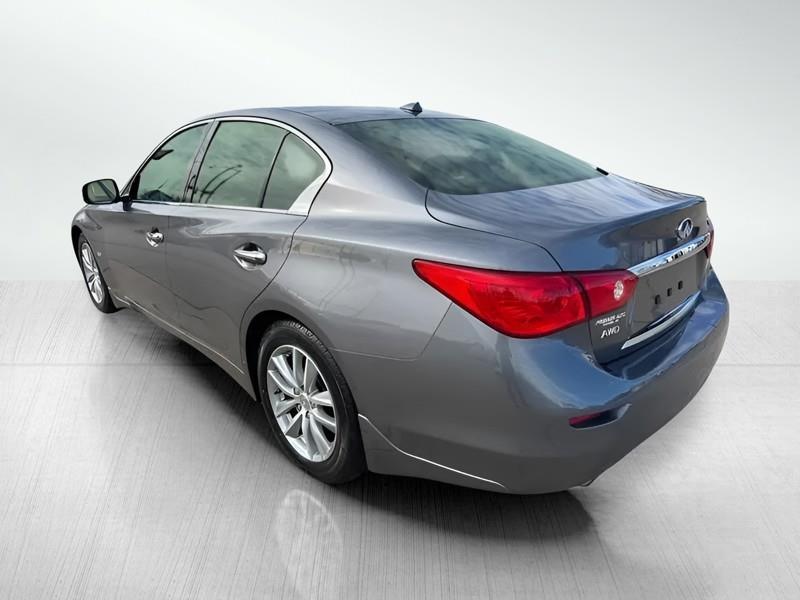 Infiniti Q50 Premium 4D Sedan AWD 3.0t 2016