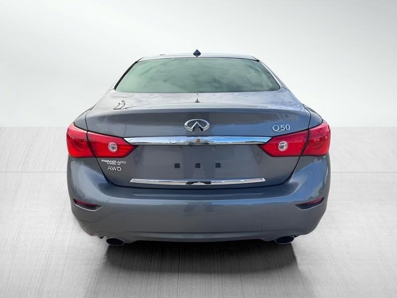 Infiniti Q50 Premium 4D Sedan AWD 3.0t 2016