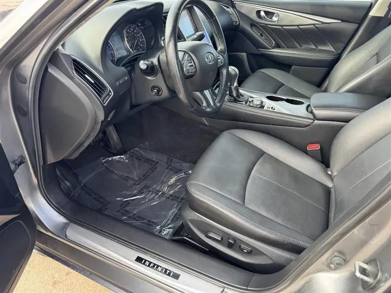 Infiniti Q50 Premium 4D Sedan AWD 3.0t 2016