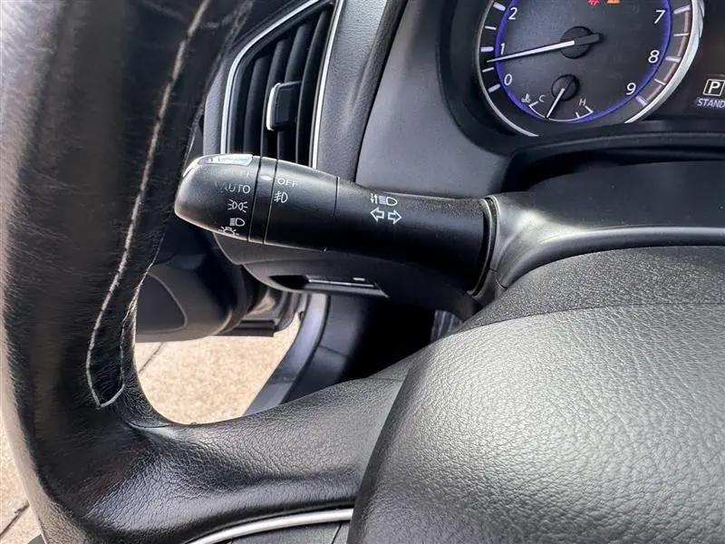 Infiniti Q50 Premium 4D Sedan AWD 3.0t 2016