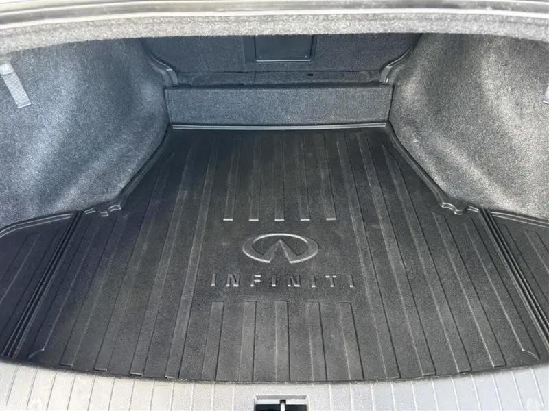 Infiniti Q50 Premium 4D Sedan AWD 3.0t 2016