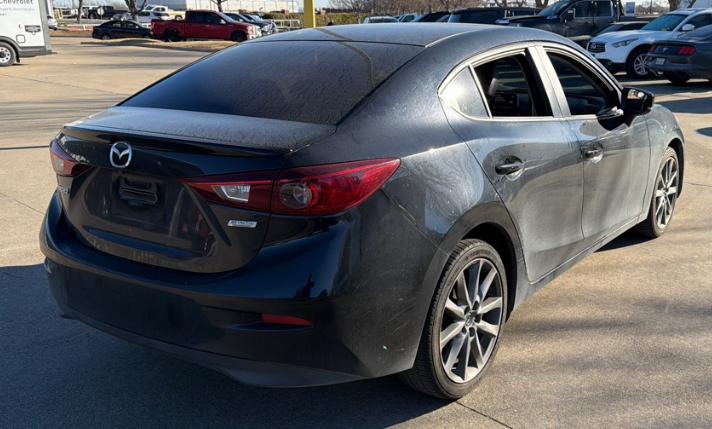 Mazda MAZDA3 Touring 4D Sedan 2018
