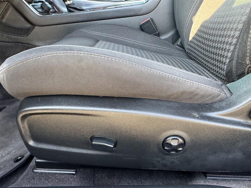 Dodge Challenger SXT 2018