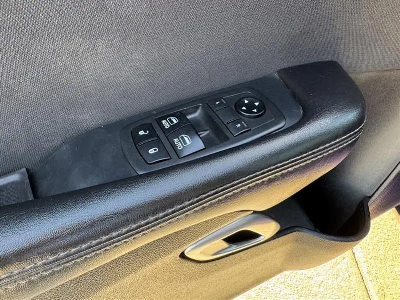 Dodge Challenger SXT 2018