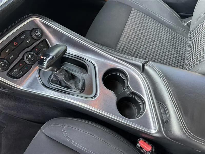 Dodge Challenger SXT 2018