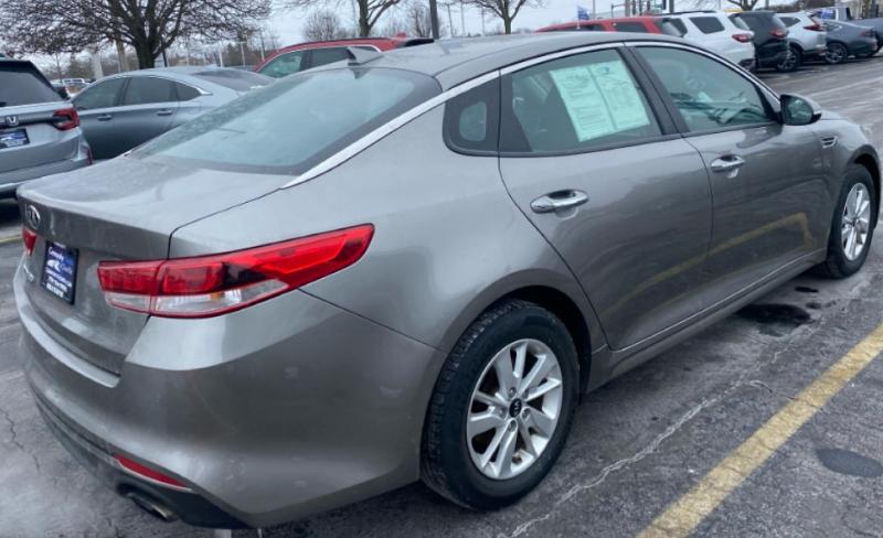 Kia Optima LX 2017