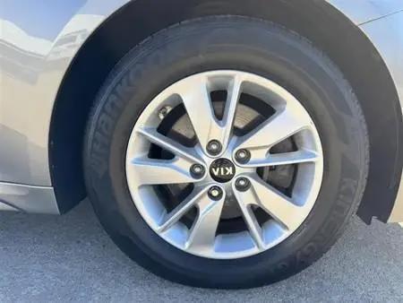Kia Optima LX 2017