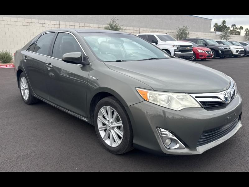 2014 Toyota Camry Hybrid XLE