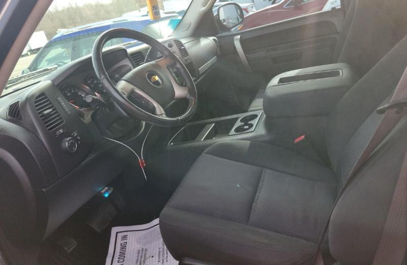 Chevrolet Silverado 1500 LT Ext. Cab 4WD 2011