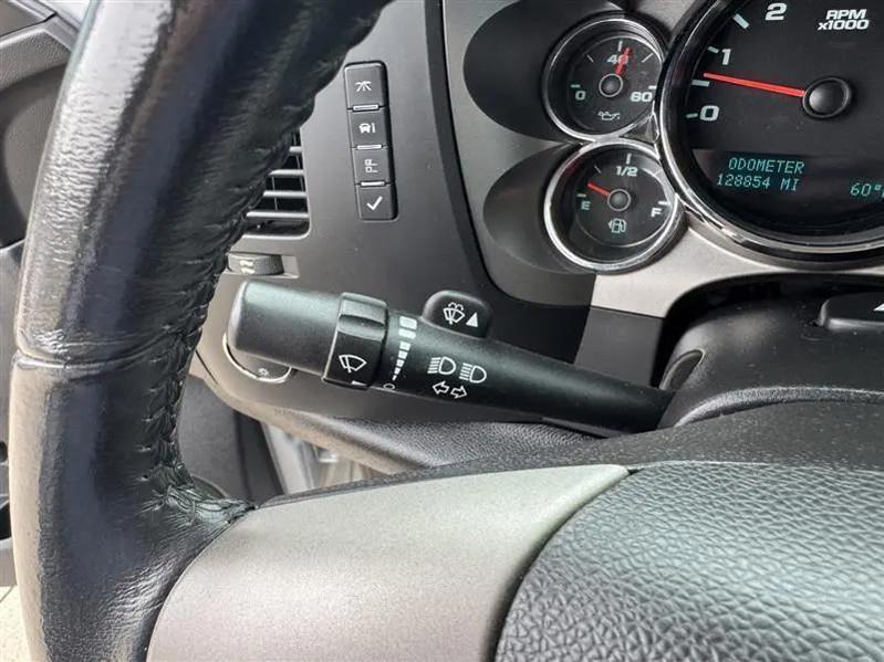 Chevrolet Silverado 1500 LT Ext. Cab 4WD 2011