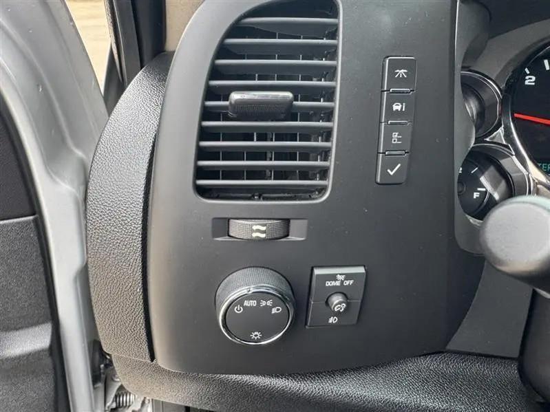 Chevrolet Silverado 1500 LT Ext. Cab 4WD 2011