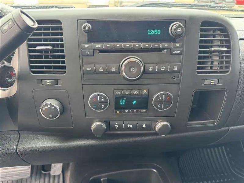 Chevrolet Silverado 1500 LT Ext. Cab 4WD 2011