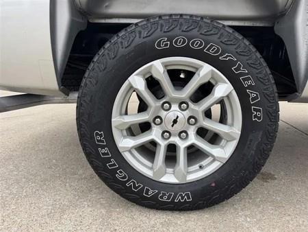 Chevrolet Silverado 1500 LT Ext. Cab 4WD 2011