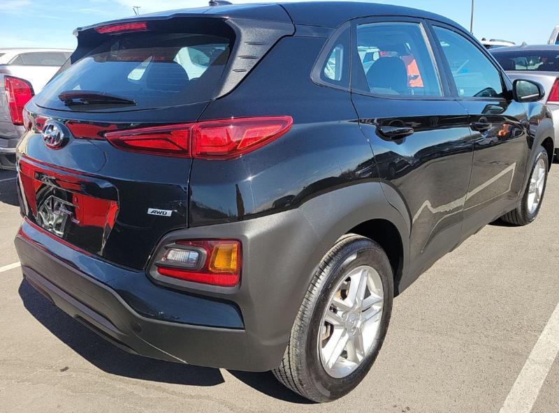 Hyundai Kona SE AWD 2021