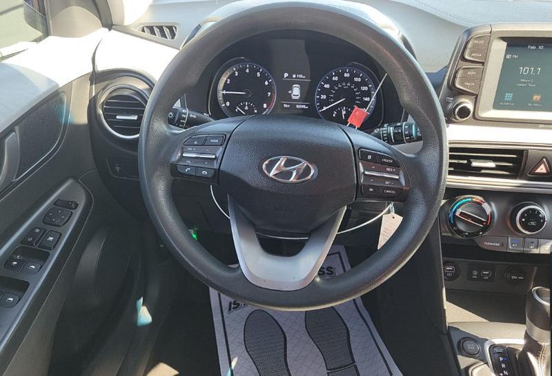 Hyundai Kona SE AWD 2021