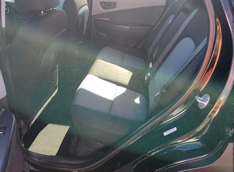 Hyundai Kona SE AWD 2021