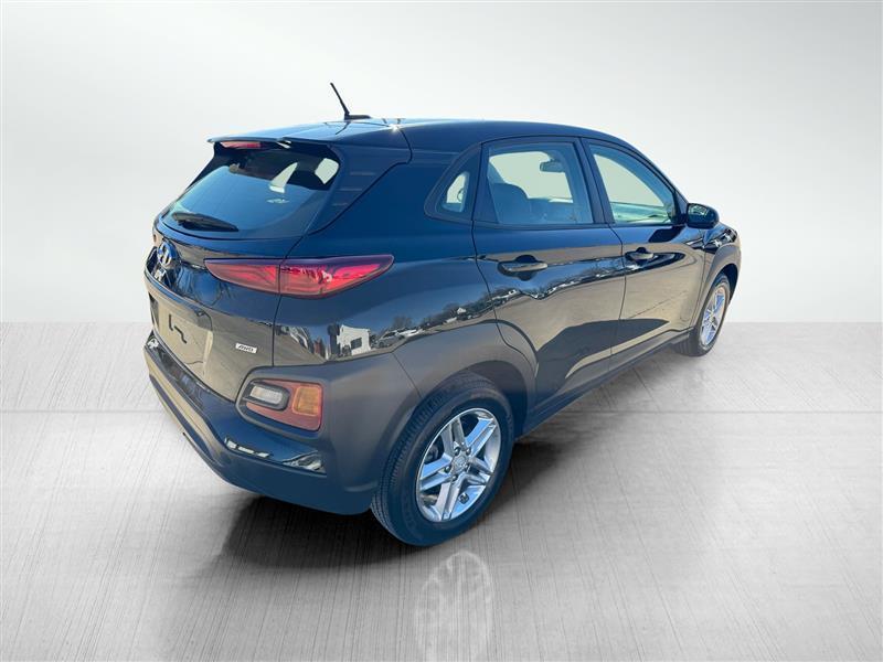 Hyundai Kona SE AWD 2021