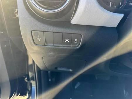 Hyundai Kona SE AWD 2021