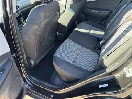 Hyundai Kona SE AWD 2021