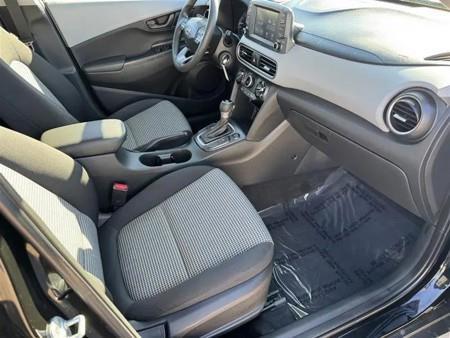 Hyundai Kona SE AWD 2021