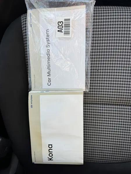 Hyundai Kona SE AWD 2021