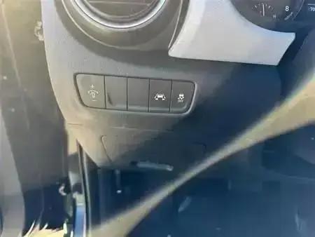 Hyundai Kona SE AWD 2021