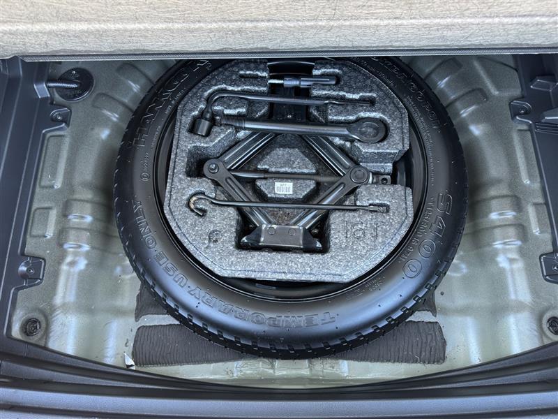 Hyundai Kona SE AWD 2021