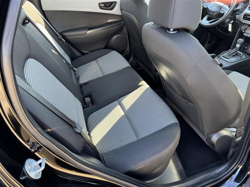 Hyundai Kona SE AWD 2021