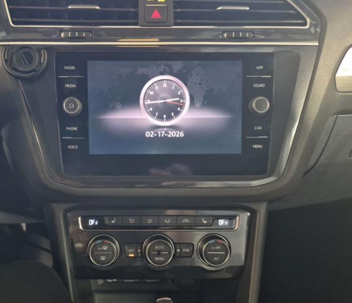 Volkswagen Tiguan SE 2018