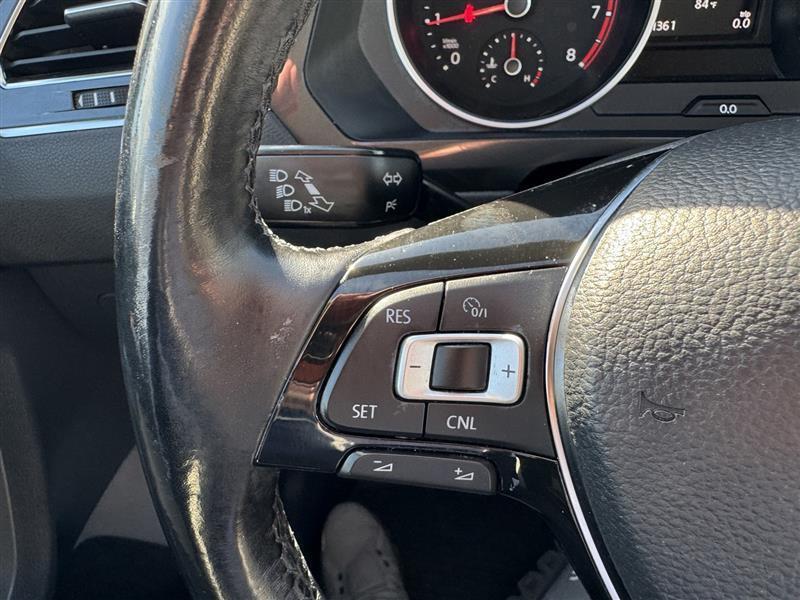 Volkswagen Tiguan SE 2018