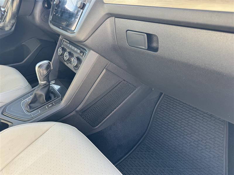 Volkswagen Tiguan SE 2018