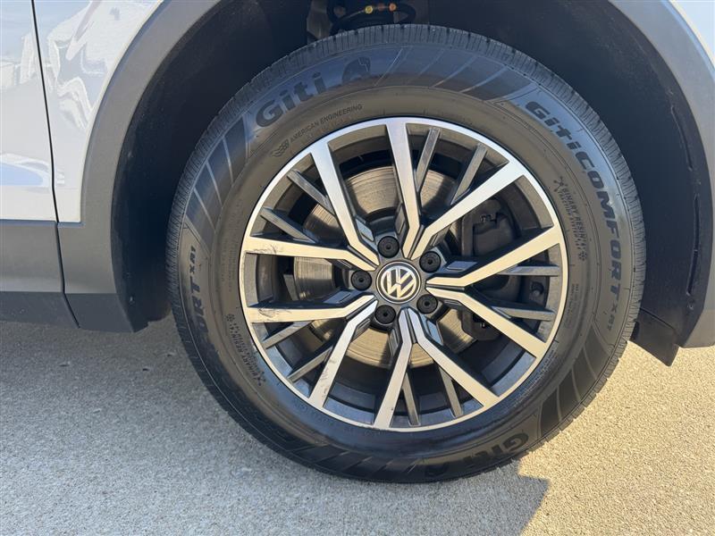 Volkswagen Tiguan SE 2018