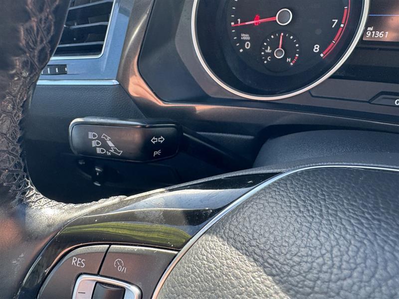 Volkswagen Tiguan SE 2018