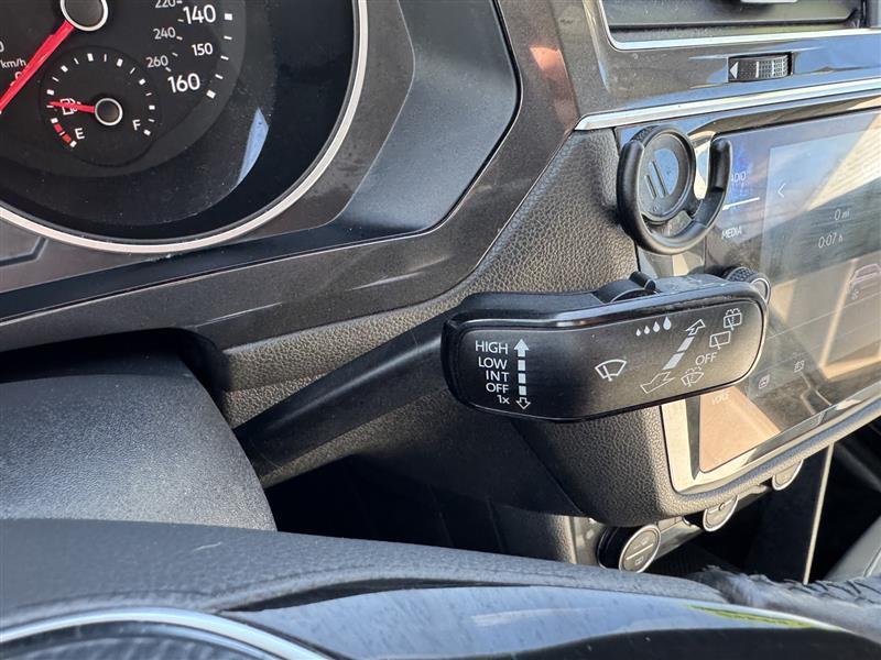 Volkswagen Tiguan SE 2018