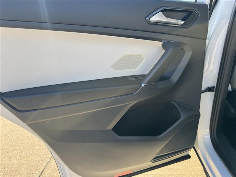 Volkswagen Tiguan SE 2018